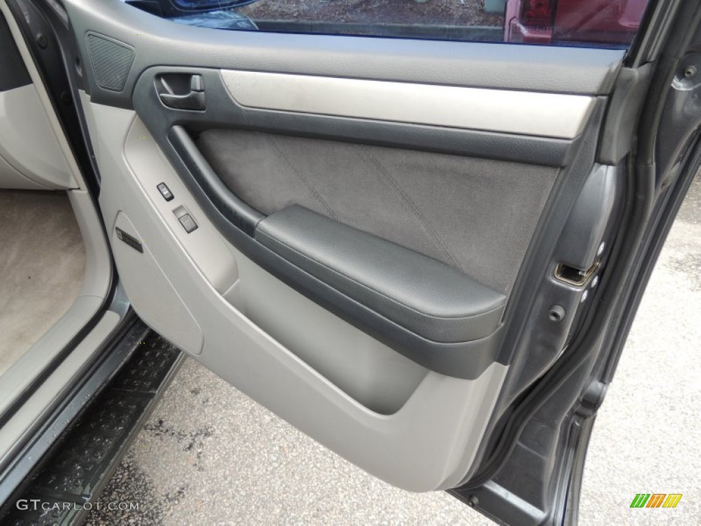 2005 Toyota 4Runner Sport Edition Dark Charcoal Door Panel Photo #77190359