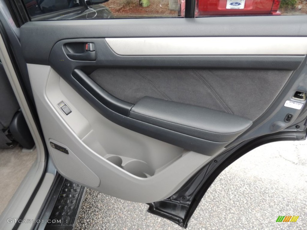 2005 Toyota 4Runner Sport Edition Dark Charcoal Door Panel Photo #77190414