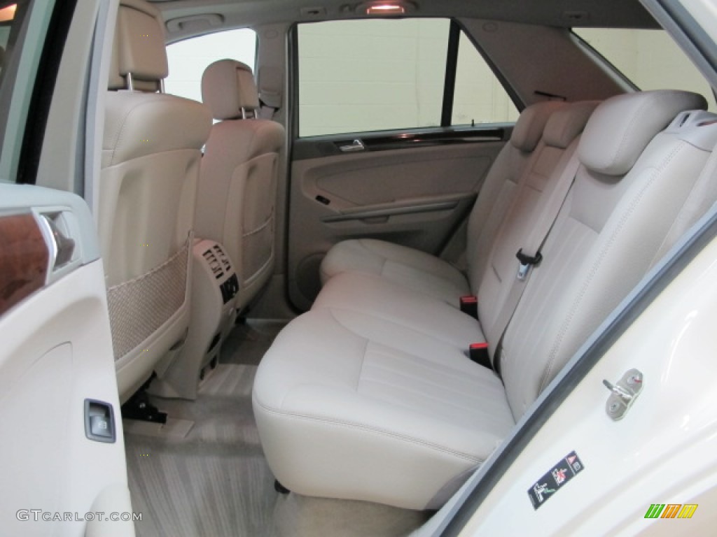 Ash Interior 2006 Mercedes-Benz ML 500 4Matic Photo #77190507