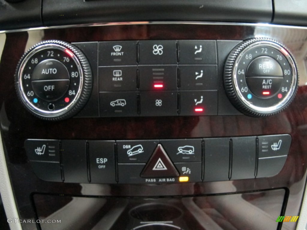 2006 Mercedes-Benz ML 500 4Matic Controls Photo #77190855