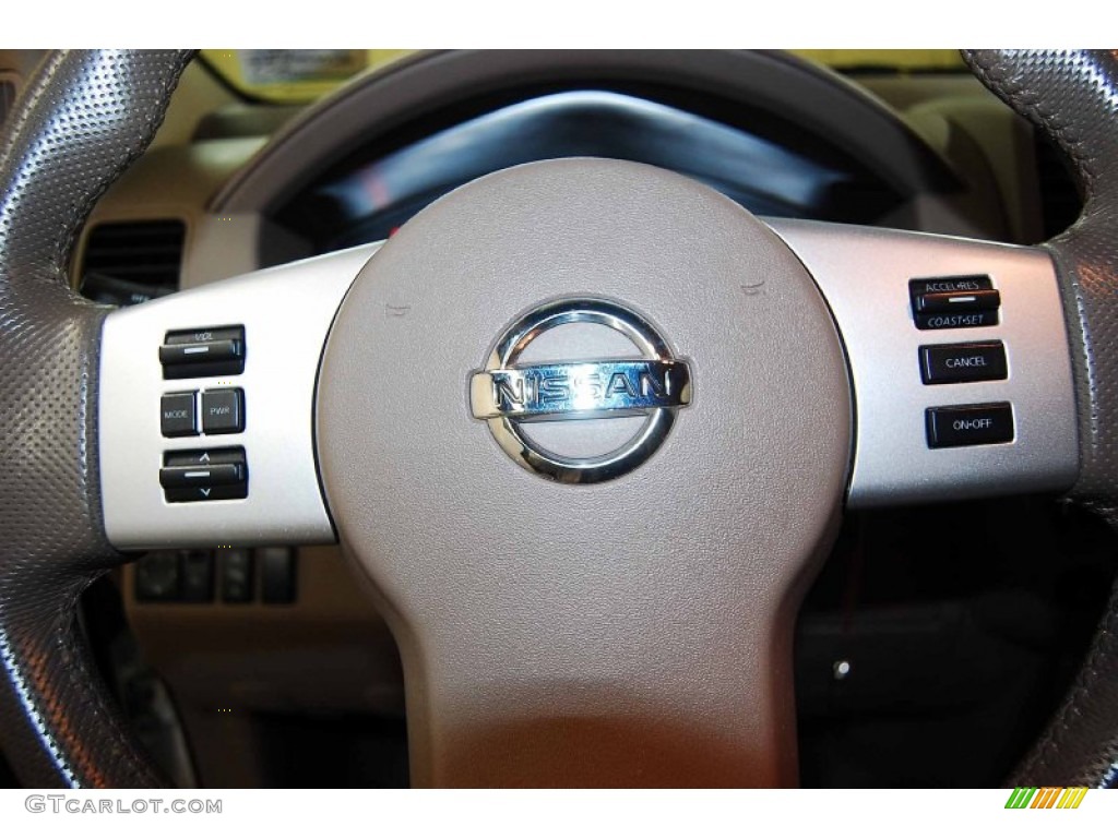 2008 Nissan Pathfinder SE 4x4 Controls Photo #77192081