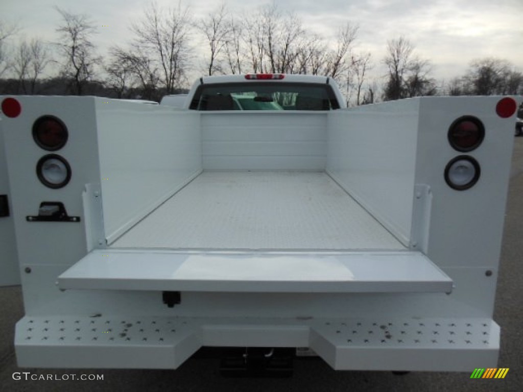 2013 Chevrolet Silverado 3500HD WT Regular Cab 4x4 Utility Truck Trunk Photos