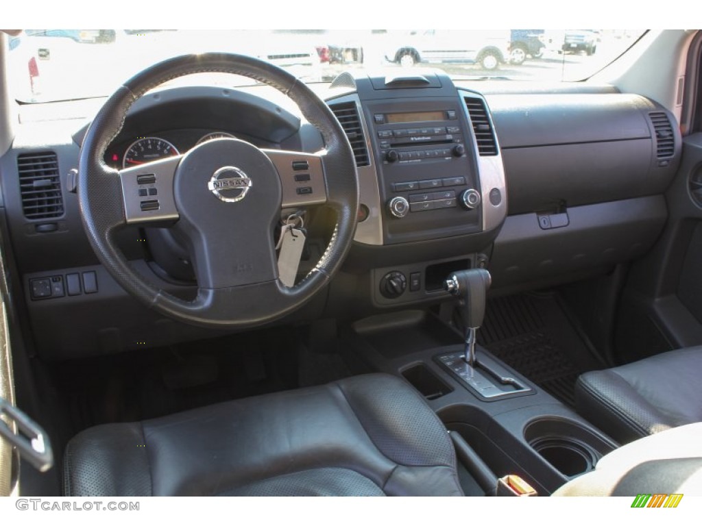 2010 Nissan Xterra SE 4x4 Interior Color Photos