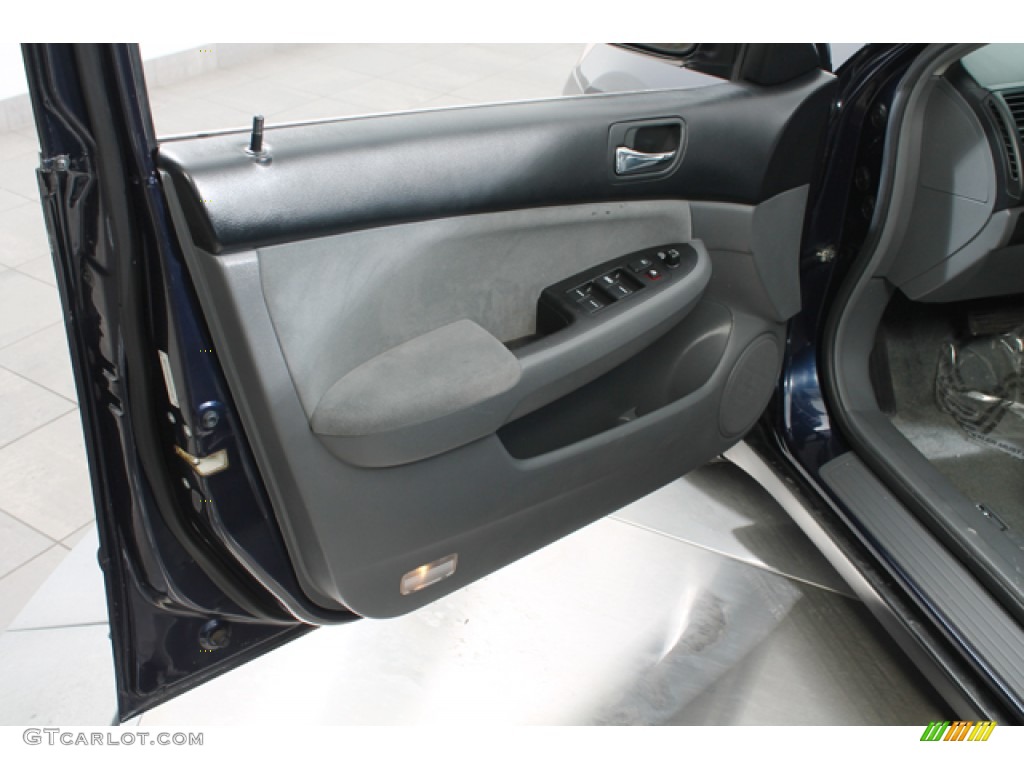 2006 Accord LX Sedan - Royal Blue Pearl / Gray photo #16