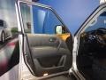Liquid Platinum - QX 56 4WD Photo No. 23