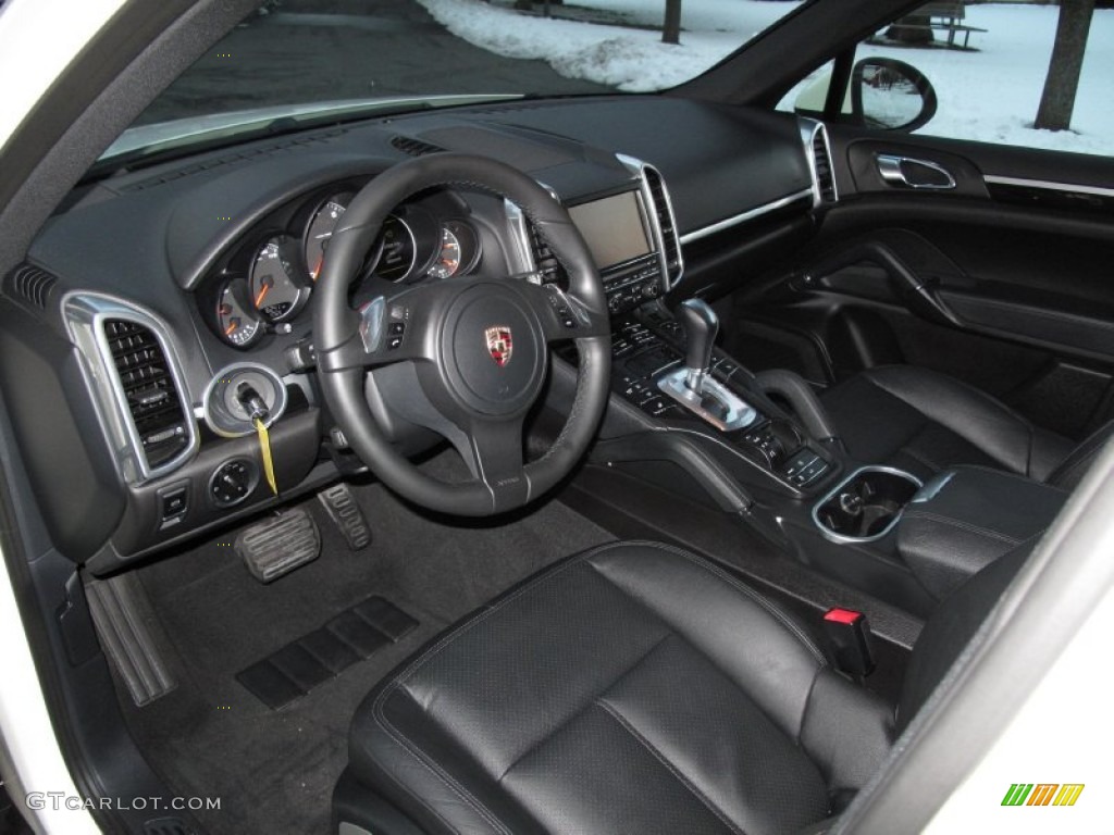 Black Interior 2012 Porsche Cayenne Standard Cayenne Model Photo #77197727
