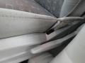 Cool Vanilla White - PT Cruiser  Photo No. 9