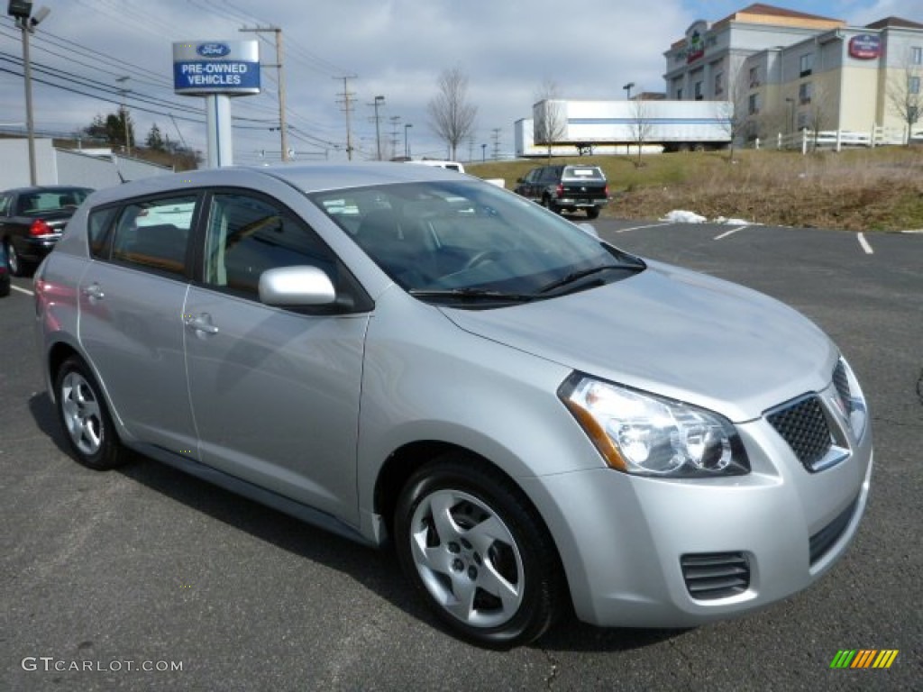 Liquid Platinum Metallic 2009 Pontiac Vibe Standard Vibe Model Exterior Photo #77199563