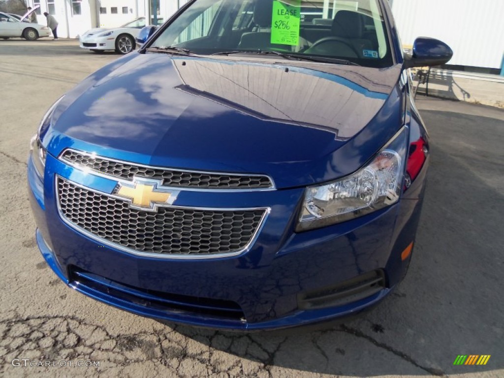 2013 Cruze LT - Blue Topaz Metallic / Medium Titanium photo #3