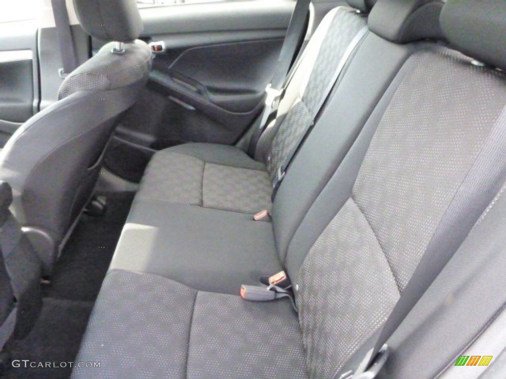 2009 Pontiac Vibe Standard Vibe Model Rear Seat Photos