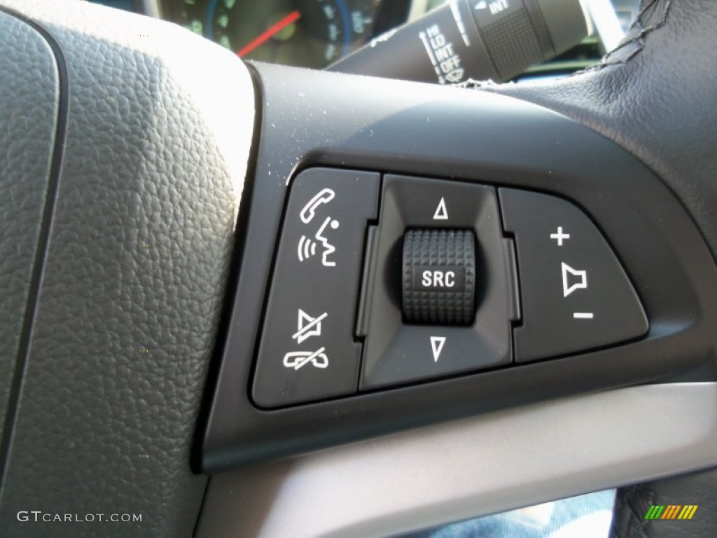 2013 Chevrolet Cruze LT Controls Photo #77200012