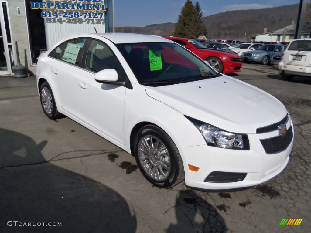 2013 Cruze ECO - Summit White / Jet Black/Sport Red photo #2