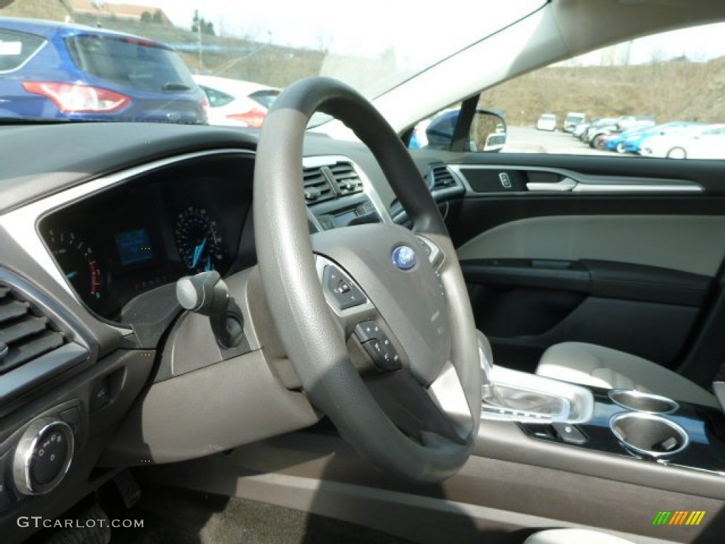 2013 Fusion S - Deep Impact Blue Metallic / Earth Gray photo #12