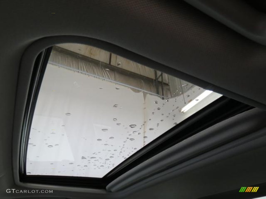 2013 Camry SE - Super White / Black photo #11