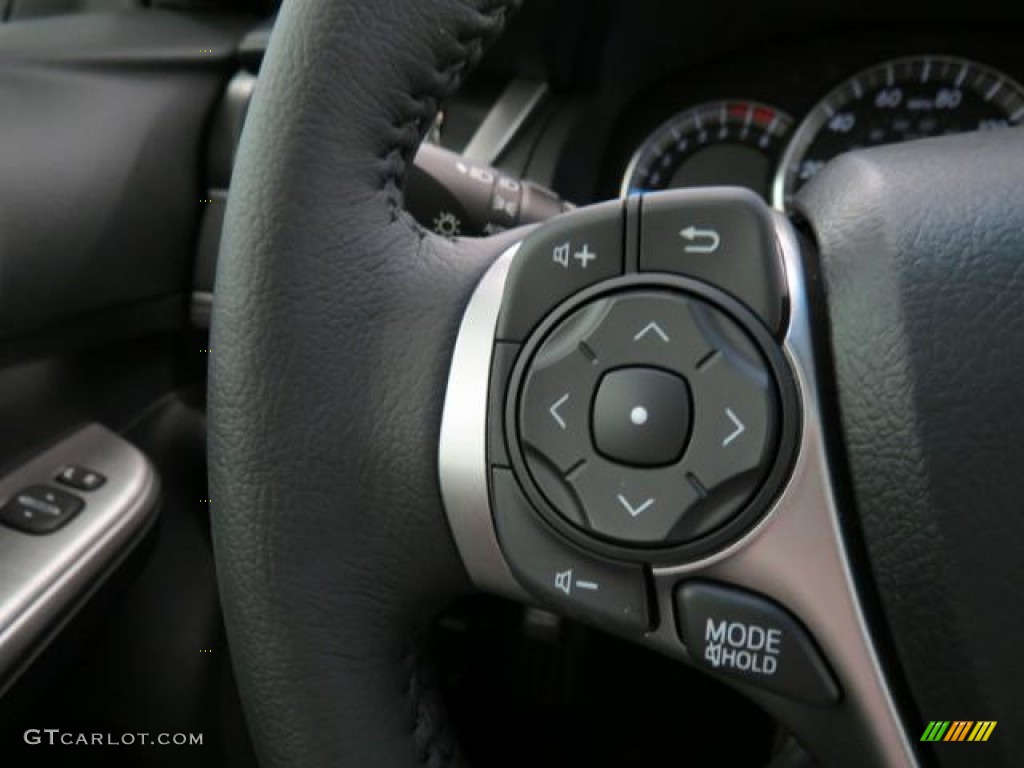 2013 Camry SE - Super White / Black photo #15