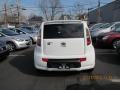 2010 Clear White Kia Soul +  photo #3