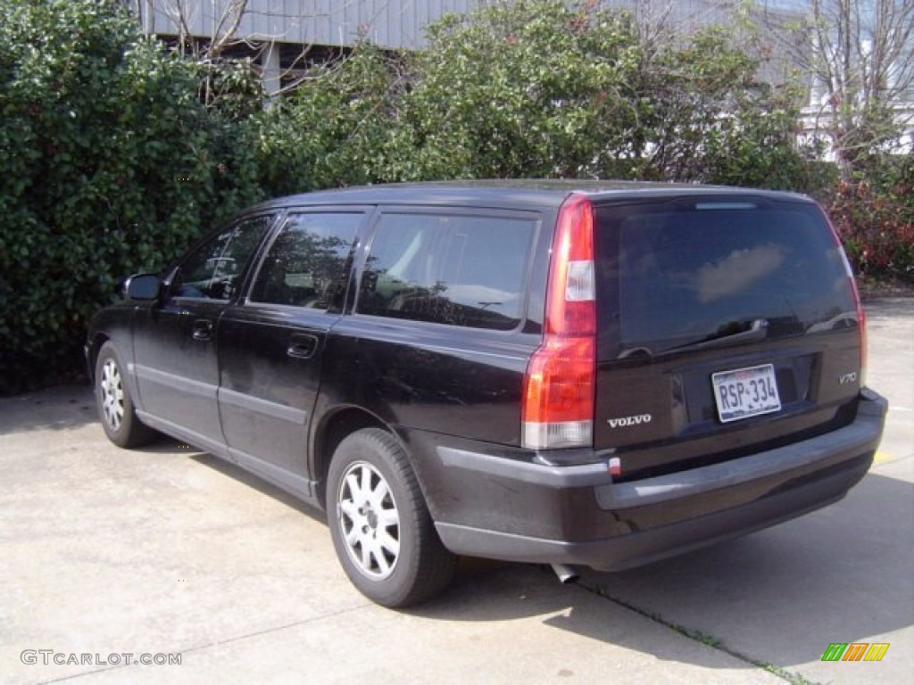 2002 V70 2.4 Wagon - Black / Taupe/Light Taupe photo #10