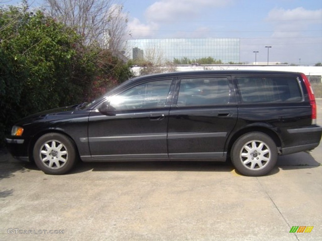 2002 V70 2.4 Wagon - Black / Taupe/Light Taupe photo #13