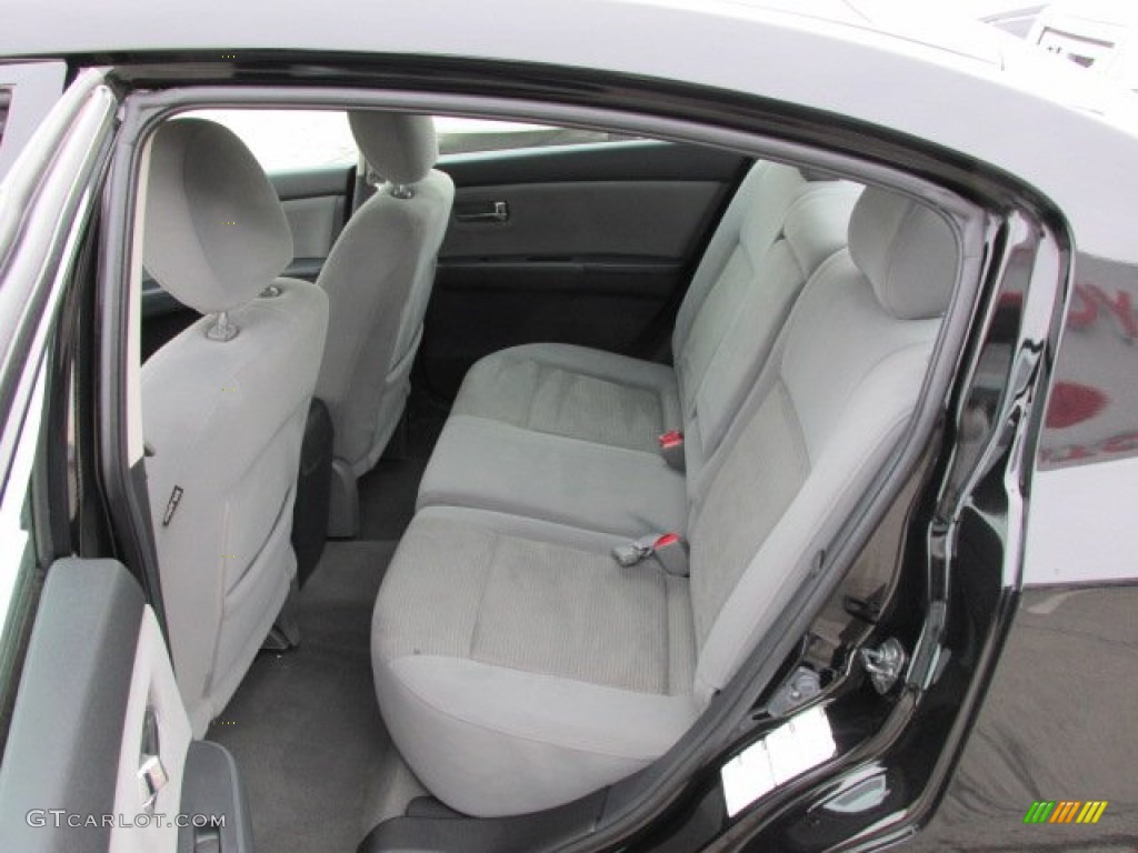 Charcoal Interior 2010 Nissan Sentra 2.0 SR Photo #77206283