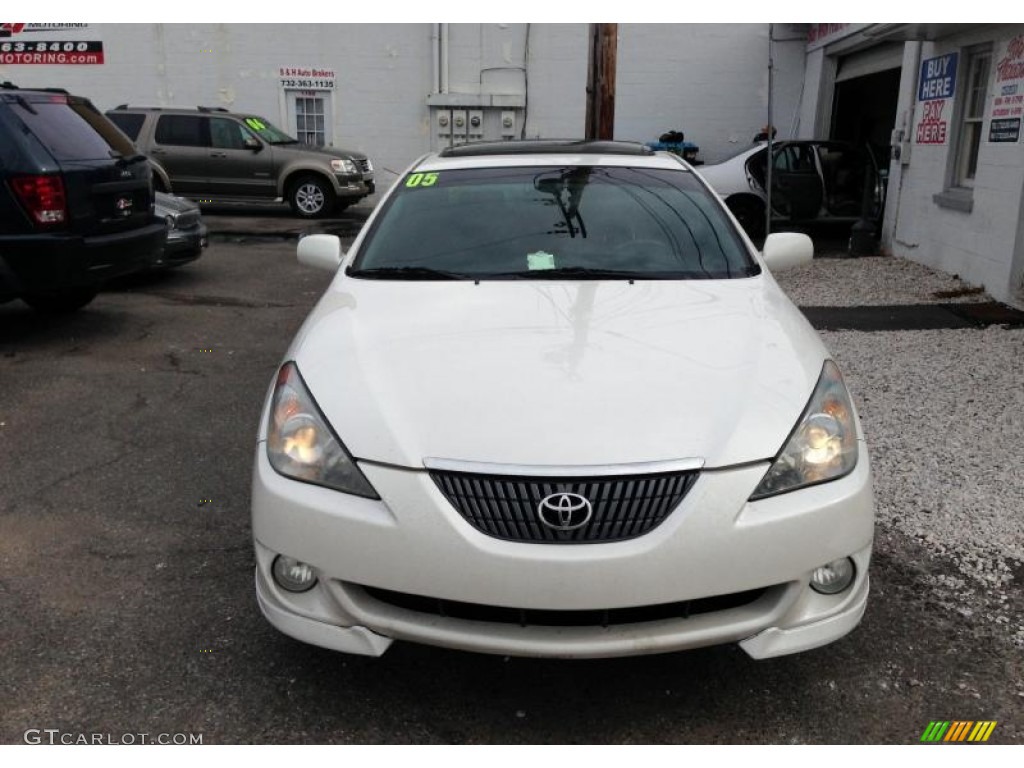 2005 Solara SE Coupe - Arctic Frost Pearl White / Dark Stone photo #2