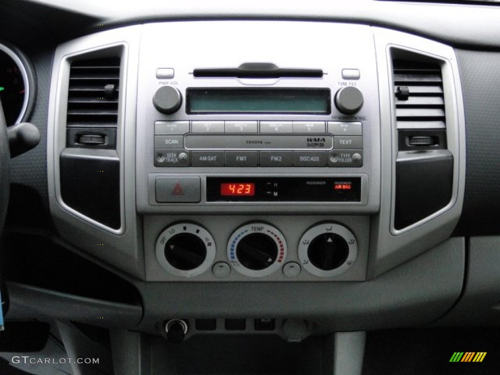 2010 Toyota Tacoma V6 SR5 PreRunner Double Cab Controls Photo #77209013