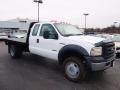 Oxford White - F550 Super Duty XL SuperCab 4x4 Stake Truck Photo No. 2