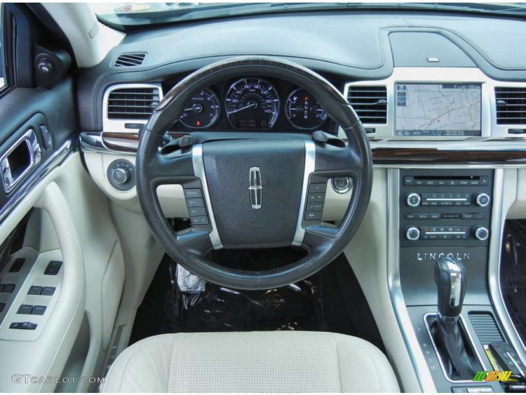 2011 Lincoln MKS EcoBoost AWD Steering Wheel Photos