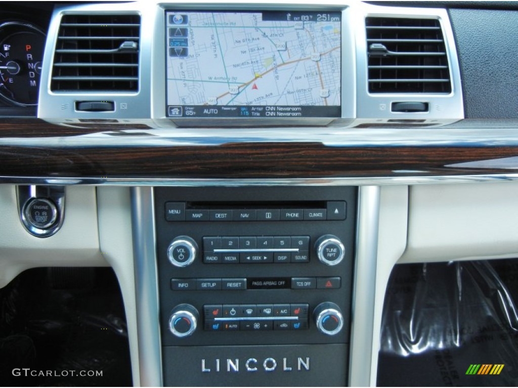 2011 Lincoln MKS EcoBoost AWD Navigation Photo #77211836