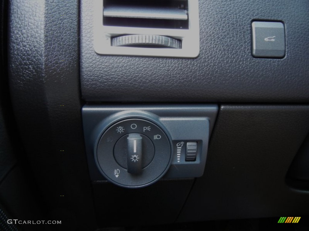 2010 Lincoln MKX Limited Edition AWD Controls Photo #77212334