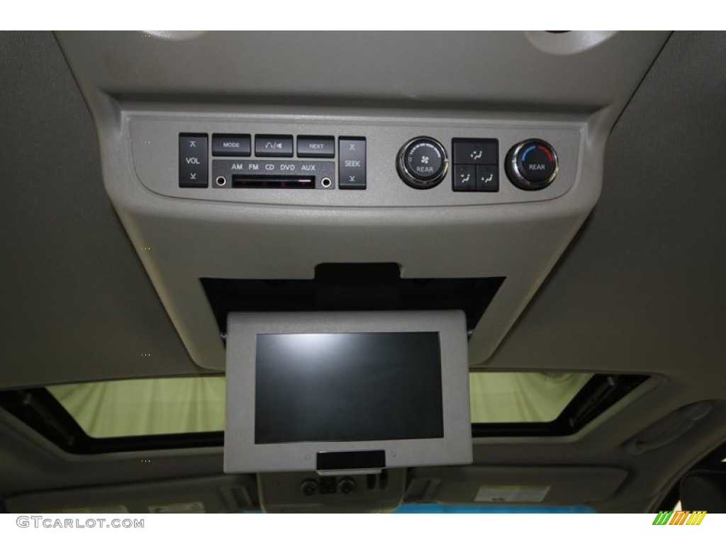 2008 Infiniti QX 56 Entertainment System Photos