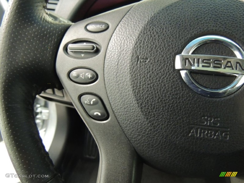 2011 Nissan Altima 2.5 S Coupe Controls Photo #77215094