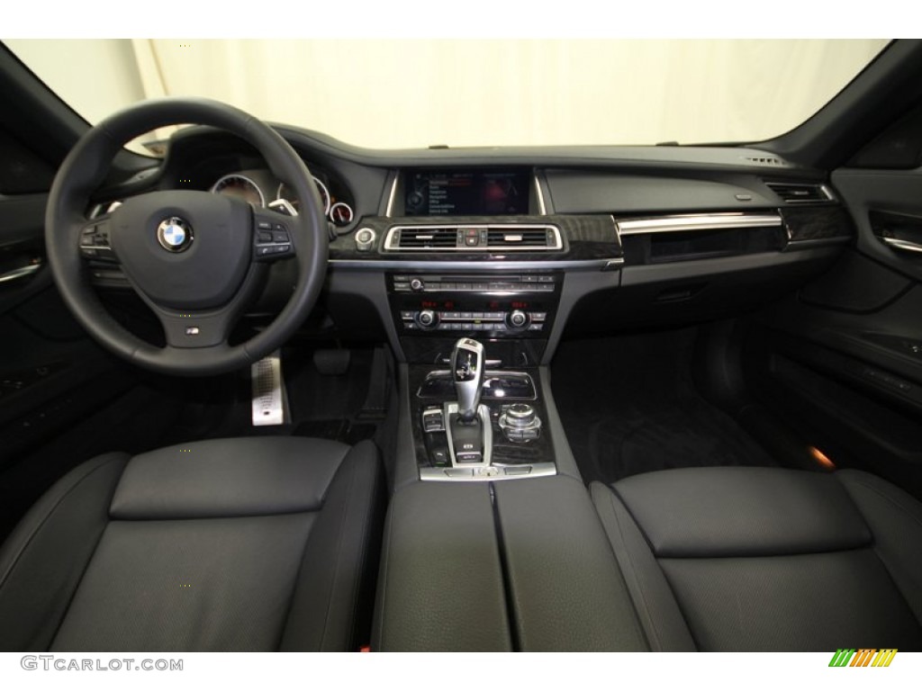 2013 7 Series 740Li Sedan - Black Sapphire Metallic / Black photo #4