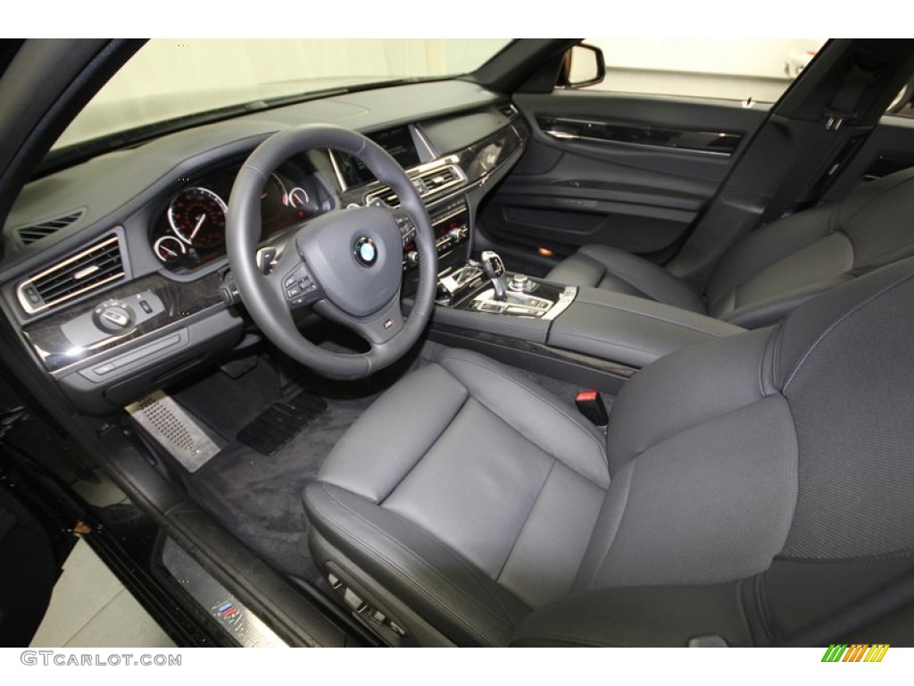 2013 7 Series 740Li Sedan - Black Sapphire Metallic / Black photo #13