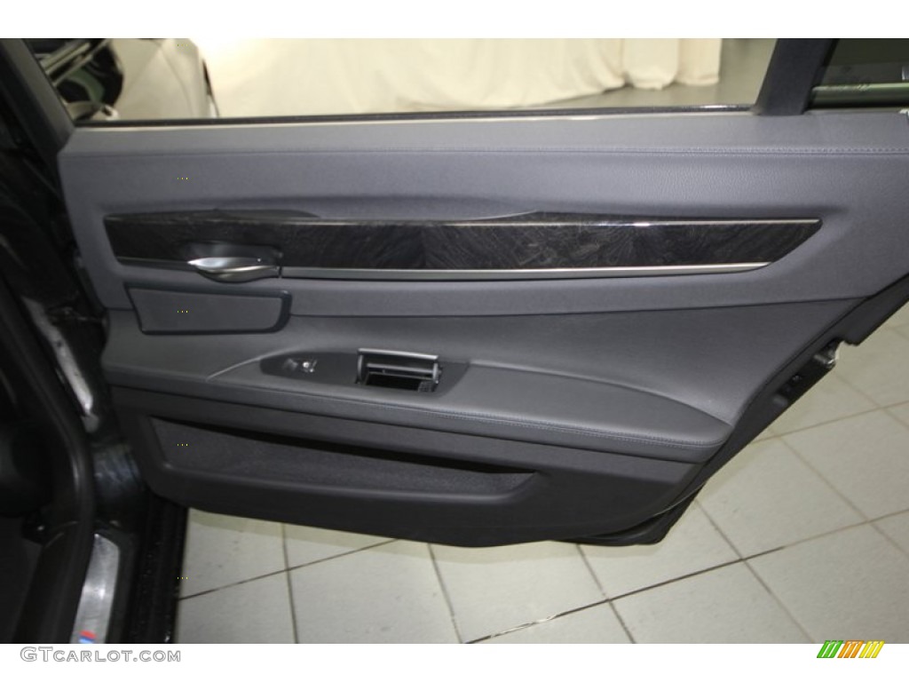 2013 7 Series 740Li Sedan - Black Sapphire Metallic / Black photo #41