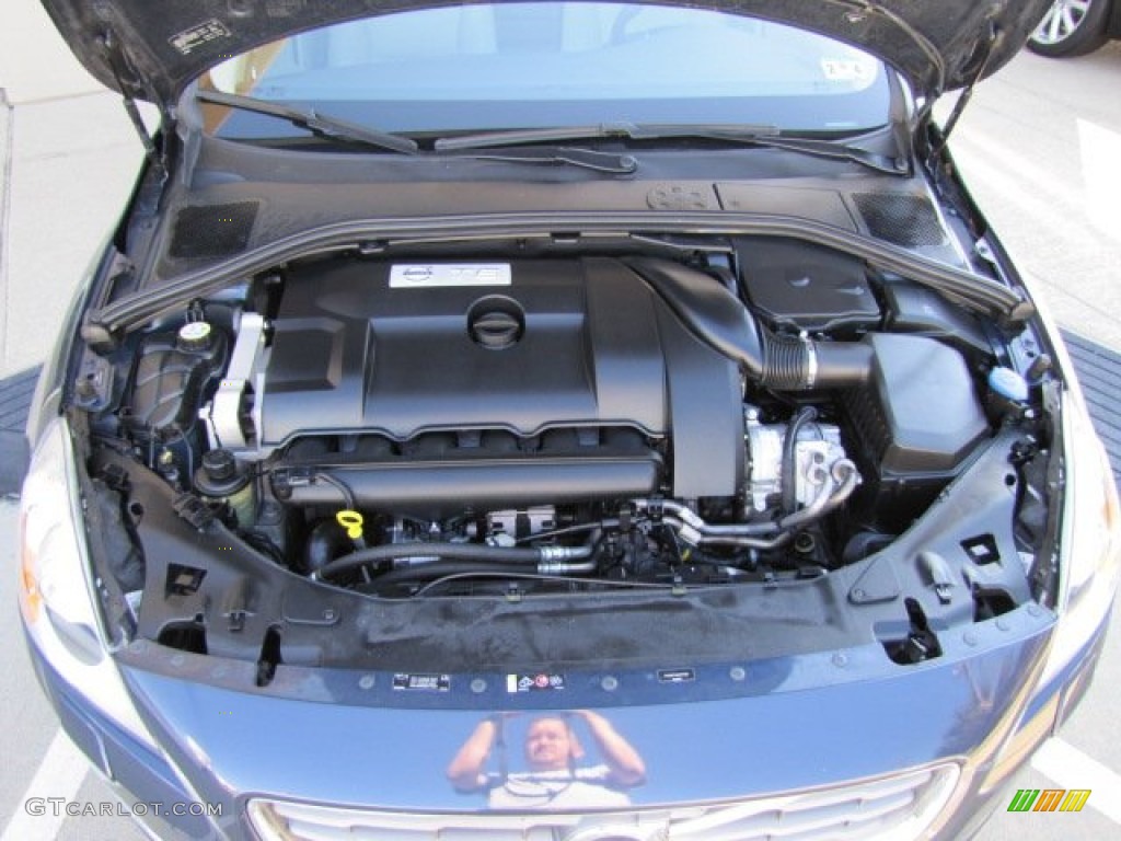 2011 Volvo S60 T6 AWD Engine Photos