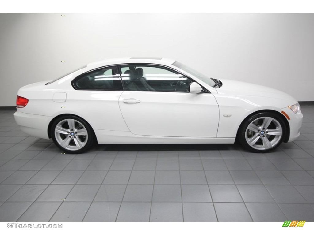 2010 3 Series 335i Coupe - Alpine White / Black photo #8