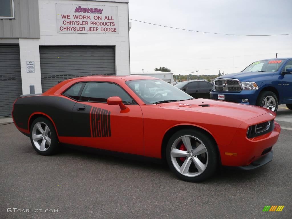 2009 Challenger SRT8 - HEMI Orange / Dark Slate Gray photo #3