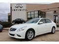 Front 3/4 View of 2013 G 37 Journey Sedan