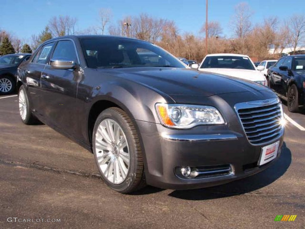 Granite Crystal Metallic 2013 Chrysler 300 C Exterior Photo #77220431