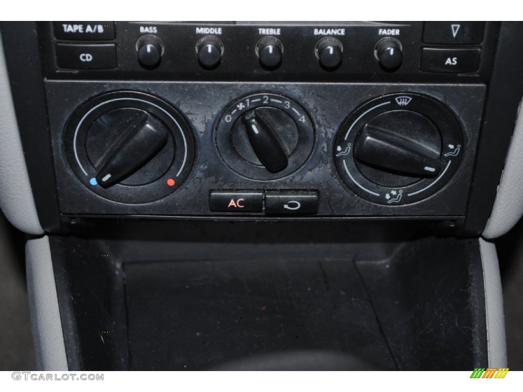 2004 Golf GL 4 Door - Blue Anthracite Metallic / Grey photo #15