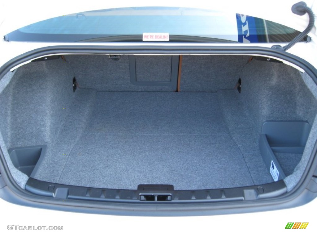 2010 BMW 3 Series 328i xDrive Coupe Trunk Photo #77220679
