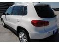 Candy White - Tiguan SE Photo No. 7