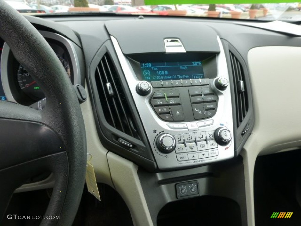 2010 Chevrolet Equinox LS AWD Controls Photo #77222147