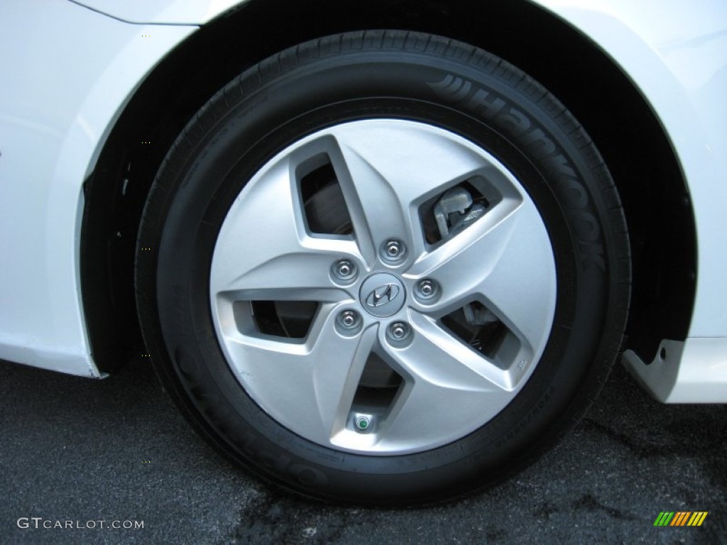 2011 Hyundai Sonata Hybrid Wheel Photos