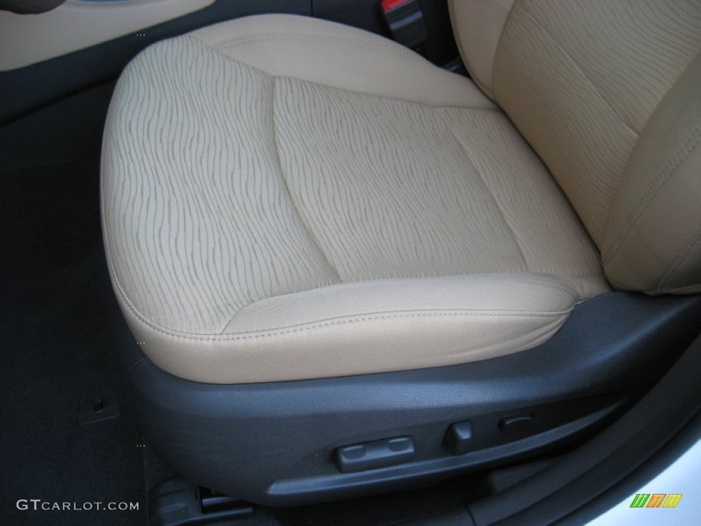 2011 Hyundai Sonata Hybrid Front Seat Photo #77222600