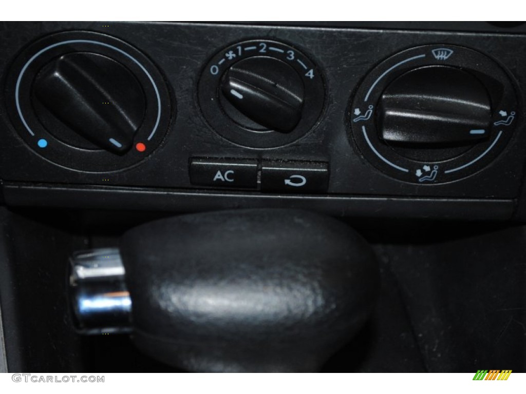 2003 Golf GL 2 Door - Reflex Silver / Grey photo #15