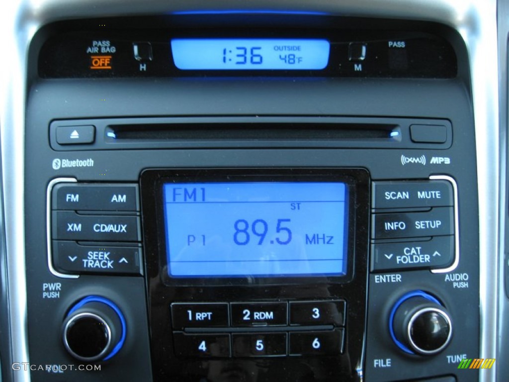 2011 Hyundai Sonata Hybrid Controls Photo #77222833