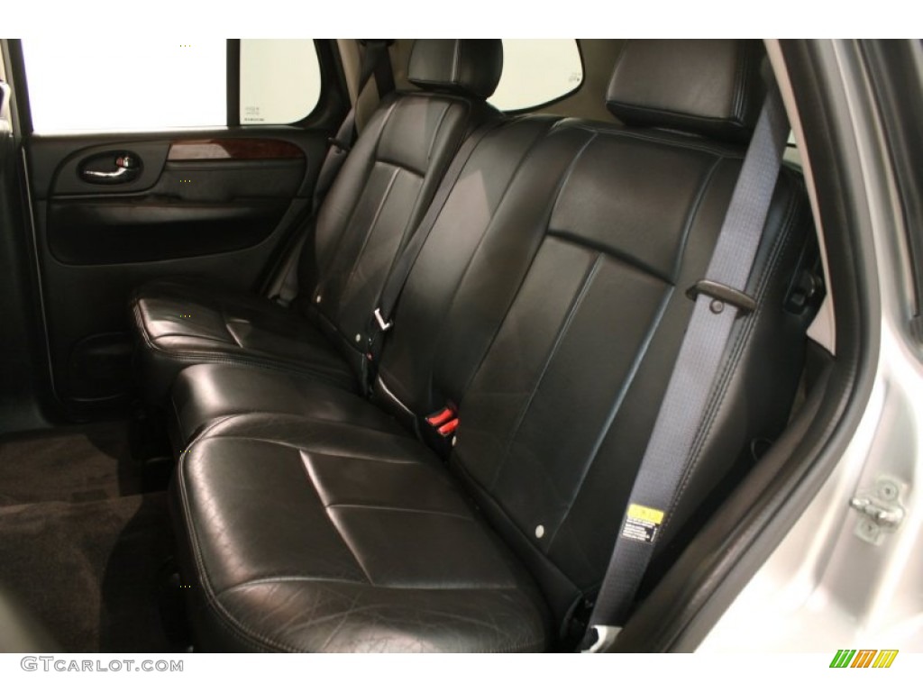 2006 GMC Envoy Denali 4x4 Rear Seat Photo #77223465
