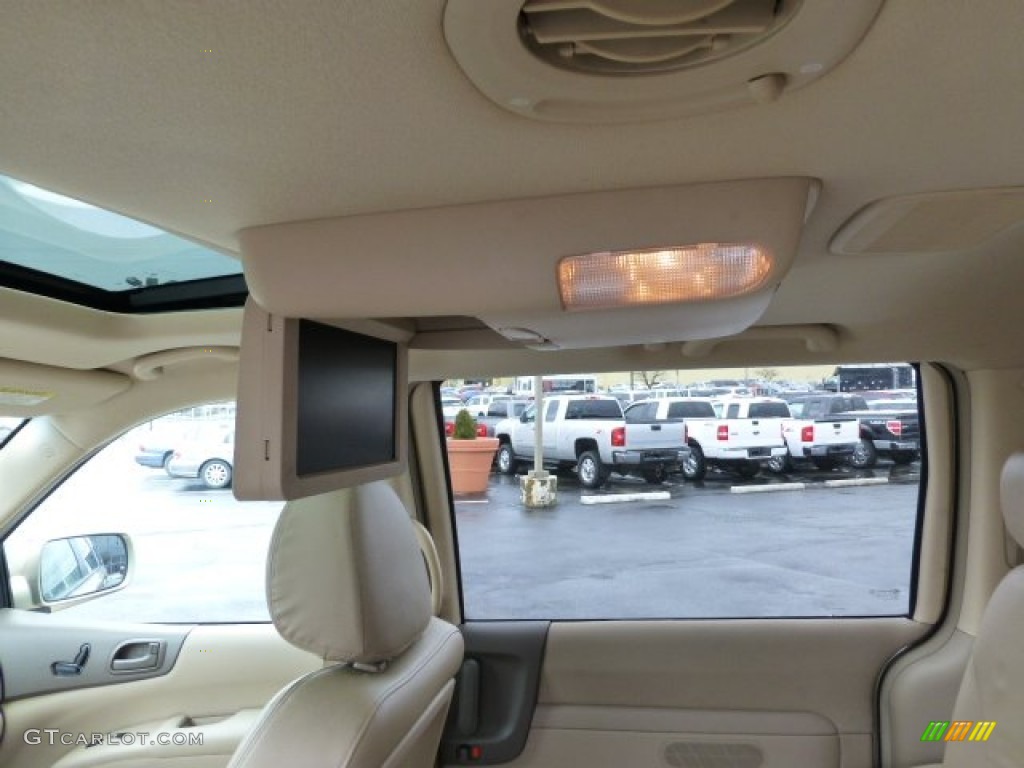 2007 Kia Sedona EX Entertainment System Photos