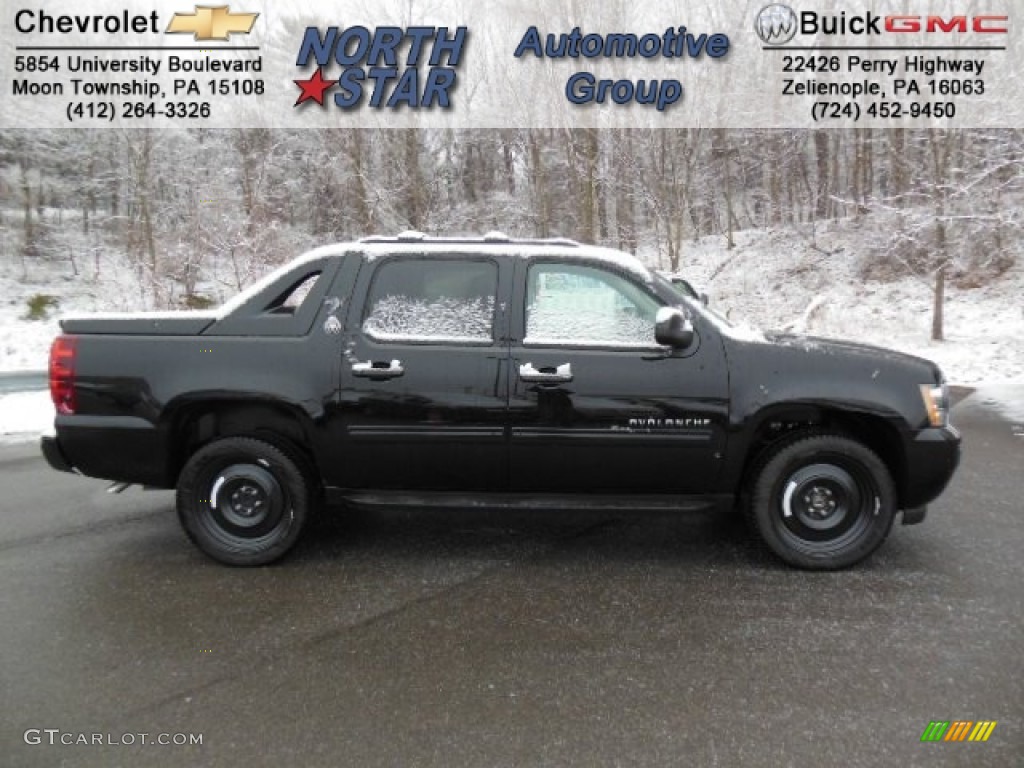 Black Chevrolet Avalanche